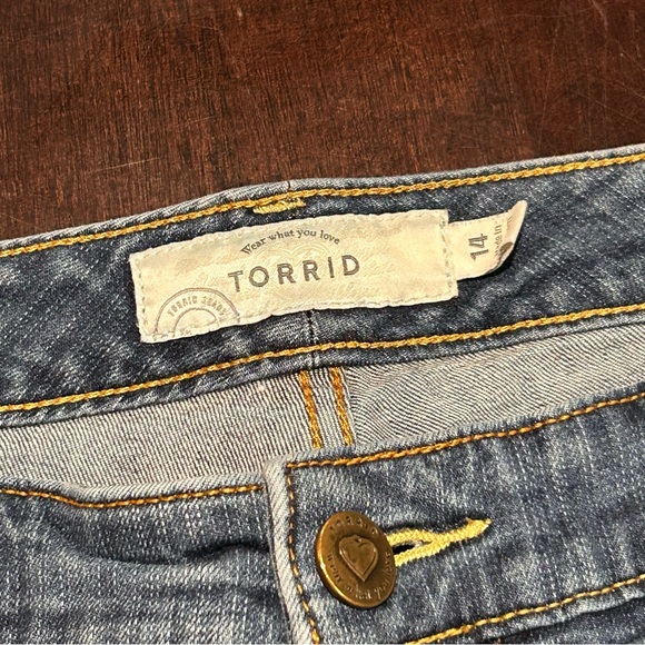 Torrid Jeans - Picture 2 of 7